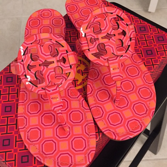 Tory Burch MILLER Vivid Orange/Pink Sandal. Sz 9 - Picture 6 of 8
